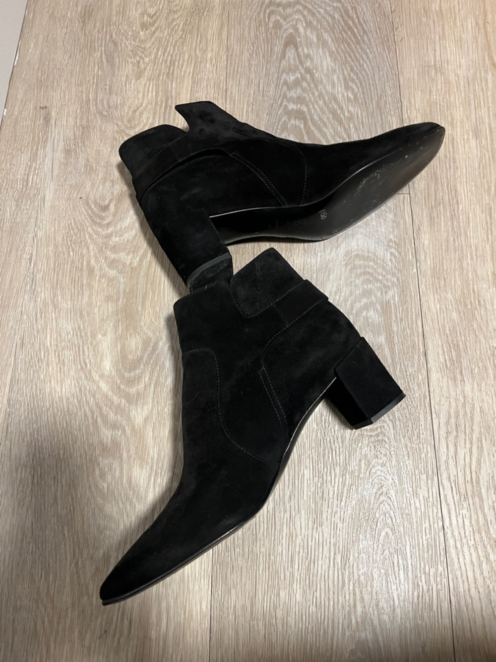 ROGER VIVIER Women's Leather Buckled Heeled Ankle Boots Black, Size 40 (US 10) - Picture 7 of 12